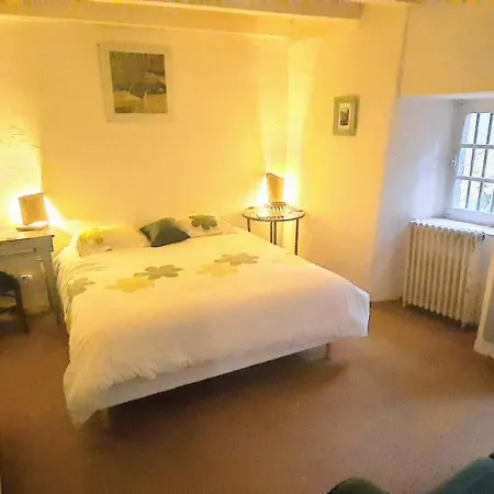 Holiday home Authentique Presbytere Pour 6 Personnes *